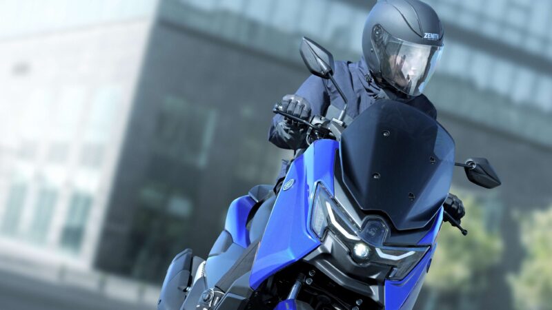 「NMAX155」「NMAX」新色発売～セミグロスの高輝度”シルバー”など新たに3色を採用～