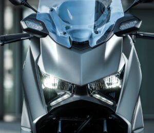 スポーツスクーター「XMAX ABS」新色発売